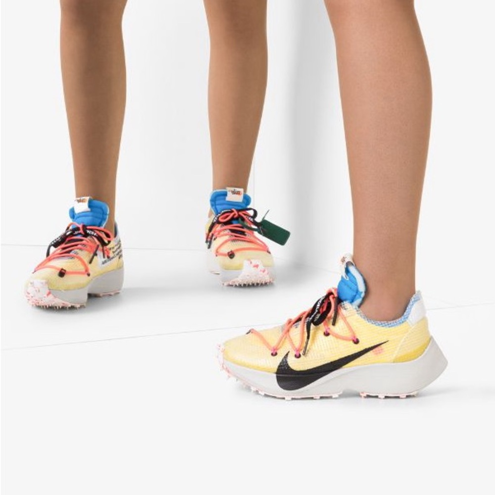 Nike Vapor Street Off-White Tour Yellow 2019 Women’s Size 7.5 CD8178-700